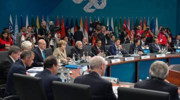G20: когда в товарищах согласья нет, на лад их дело не пойдет
