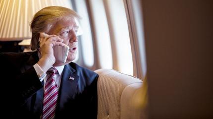 АНБ потешается над Трампом, сливая в СМИ его разговоры АНБ потешается над Трампом, сливая в СМИ его разговоры