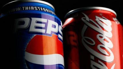 Депутаты предложили запретить ввоз в Россию напитков Coca-Cola и Pepsi Депутаты предложили запретить ввоз в Россию напитков Coca-Cola и Pepsi