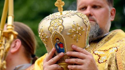 Порошенко реализует свои мечты о «ручной» церкви
