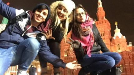Иностранцы восхитились Новому году в России: русские - точно сумасшедшие Иностранцы восхитились Новому году в России: русские - точно сумасшедшие