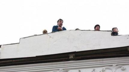 От Киева до Вильнюса: Боевые петухи демократии в психической атаке От Киева до Вильнюса: Боевые петухи демократии в психической атаке