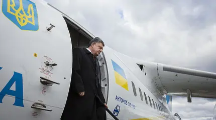 Вашингтон надавит на Порошенко так, что мало не покажется Вашингтон надавит на Порошенко так, что мало не покажется