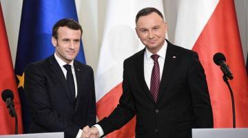 Лже-«Макрон» узнал у президента Польши, вступит ли она в войну с Россией