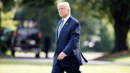 Рейтинг Трампа обрушился до нового минимума