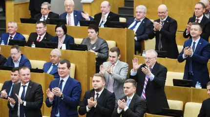 Системная оппозиция рискует потерять место в Госдуме Системная оппозиция рискует потерять место в Госдуме