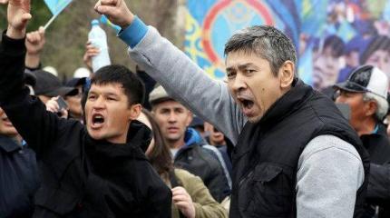 Казахский национализм идет по следам национализма украинского Казахский национализм идет по следам национализма украинского