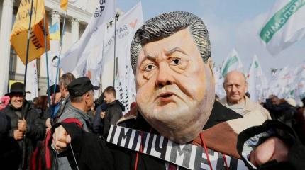Тройные стандарты Украины: почему Запад не "сливает" новый Майдан Тройные стандарты Украины: почему Запад не "сливает" новый Майдан