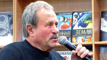 Быстряков назвал виновного в языковом расколе на Украине Быстряков назвал виновного в языковом расколе на Украине
