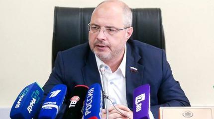 Гаврилов: Западные НКО пытаются дискредитировать голосование по Конституции Гаврилов: Западные НКО пытаются дискредитировать голосование по Конституции