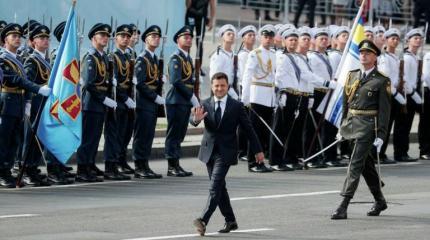 Украина отпраздновала 30 лет самостийности: шоу на фоне руины