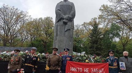 Как 9 мая удалось перехитрить полицию на Украине Как 9 мая удалось перехитрить полицию на Украине