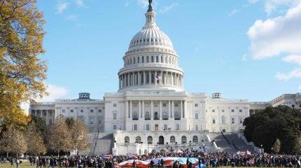 По рукам: Россия возьмет Донбасс, а США — Пуэрто-Рико По рукам: Россия возьмет Донбасс, а США — Пуэрто-Рико