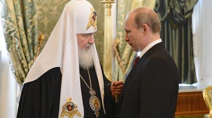 Россия до сих пор сшивает раскол на «белых» и «красных» Россия до сих пор сшивает раскол на «белых» и «красных»