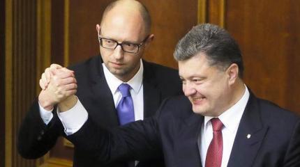 Порошенко со скамьи подсудимых сдаст всех Порошенко со скамьи подсудимых сдаст всех