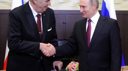 Чехия намерена провести ревизию отношений с Россией Чехия намерена провести ревизию отношений с Россией