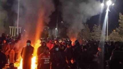 Война на Памире? Внешние силы взрывают Горный Бадахшан Война на Памире? Внешние силы взрывают Горный Бадахшан