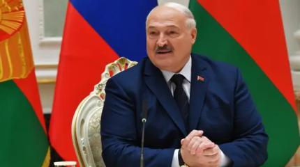 Макрон пошлет в Минск доверенное лицо для охмурения Батьки