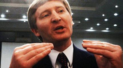 Ахметова рвут на части