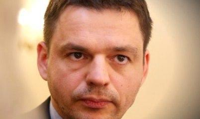 За «вшей» ответит: Депутат Латвии, оскорбивший русских, получит по полной За «вшей» ответит: Депутат Латвии, оскорбивший русских, получит по полной