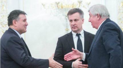 Порошенко разменял Шокина на Авакова Порошенко разменял Шокина на Авакова