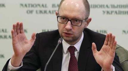 Яценюк: Украине не хватает пяти миллиардов кубометров газа для зимовки