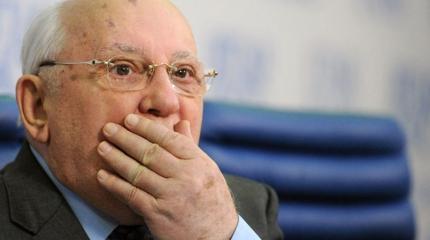 "Горбимания" и "горбифобия": короткий путь от "спасителя" к "могильщику" "Горбимания" и "горбифобия": короткий путь от "спасителя" к "могильщику"