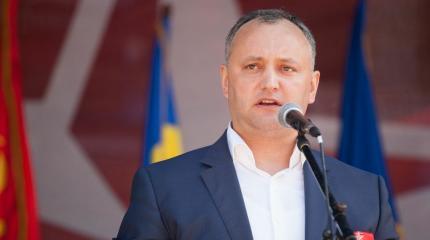 От ЕС к России: Игорь Додон изменит Молдову, если справится с парламентом От ЕС к России: Игорь Додон изменит Молдову, если справится с парламентом