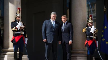 Как Порошенко осрамили в Елисейском дворце Как Порошенко осрамили в Елисейском дворце