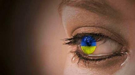 Украинка рассказала, как вслух проклинают русских, а шепотом матерят Майдан Украинка рассказала, как вслух проклинают русских, а шепотом матерят Майдан