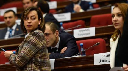 Похоже на провокацию. Армянскую оппозицию настраивают против миротворцев Похоже на провокацию. Армянскую оппозицию настраивают против миротворцев