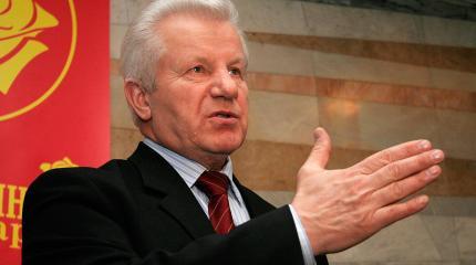 Экс-спикер Рады Мороз возмутился: на Украине происходит полная дебилизация Экс-спикер Рады Мороз возмутился: на Украине происходит полная дебилизация