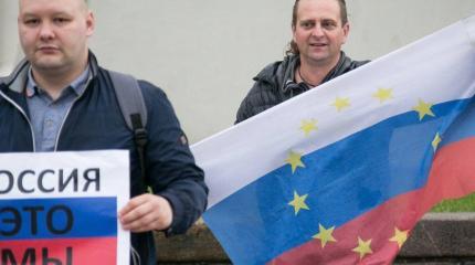 Призраки оппозиции: Для них Россия не Родина, а «эта страна» Призраки оппозиции: Для них Россия не Родина, а «эта страна»