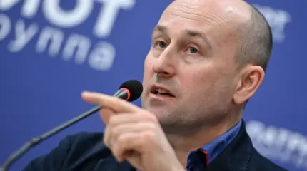 Стариков объяснил, как Железняк попал в управление фондом Навального в США Стариков объяснил, как Железняк попал в управление фондом Навального в США