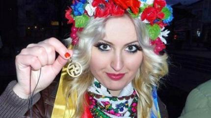 Украина перешла полностью на рельсы фашизма Украина перешла полностью на рельсы фашизма