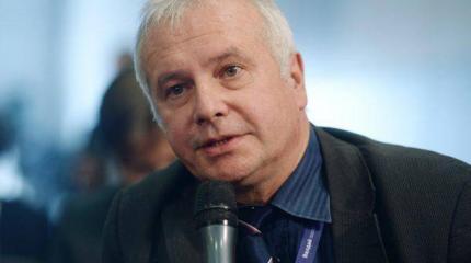 Немецкий политолог Рар: Макрон не вовремя решил поссориться с Россией Немецкий политолог Рар: Макрон не вовремя решил поссориться с Россией