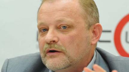 Украинский политолог Золотарев назвал "слабое звено" Киева Украинский политолог Золотарев назвал "слабое звено" Киева