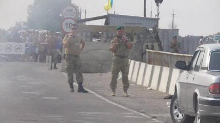 Украина полностью переоборудует свои КПП на границе с Крымом Украина полностью переоборудует свои КПП на границе с Крымом