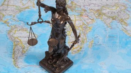 Беспечная юность международного права Беспечная юность международного права