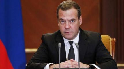 Рокировочка-2: У Медведева очень неплохие шансы снова стать президентом РФ Рокировочка-2: У Медведева очень неплохие шансы снова стать президентом РФ