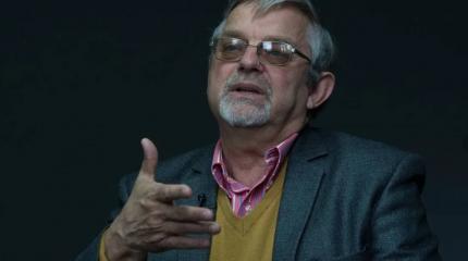 Небоженко: Зеленский не доверяет украинцам, украинцы не доверяют Зеленскому Небоженко: Зеленский не доверяет украинцам, украинцы не доверяют Зеленскому