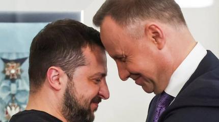 Украину в НАТО не взяли, зато Польша и Румыния готовы воевать за нее Украину в НАТО не взяли, зато Польша и Румыния готовы воевать за нее