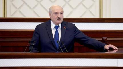 Батька снова бросает вызов российским олигархам Батька снова бросает вызов российским олигархам