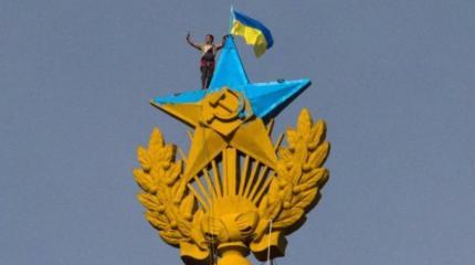 Что ждет Украину: из обломков сарая можно построить только сарай Что ждет Украину: из обломков сарая можно построить только сарай