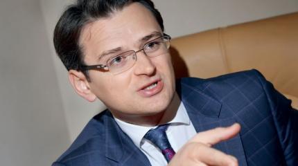 Кулеба назвал дату предстоящей встречи Порошенко и Путина Кулеба назвал дату предстоящей встречи Порошенко и Путина