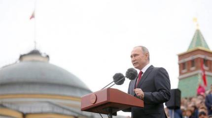 «Путин в сто раз умнее вас всех» «Путин в сто раз умнее вас всех»