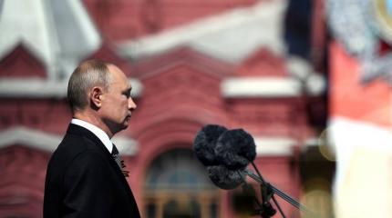 «Вакханалия на колесиках»: французы раздражены парадом Победы в Москве «Вакханалия на колесиках»: французы раздражены парадом Победы в Москве