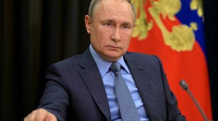В Польше обсуждают слова Путина о том, что российские вакцины надёжны так же, как автомат Калашникова В Польше обсуждают слова Путина о том, что российские вакцины надёжны так же, как автомат Калашникова