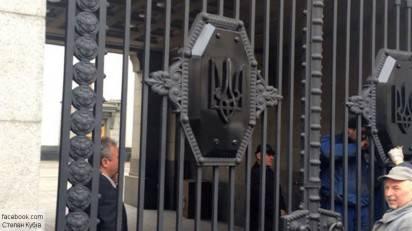 А судьи кто? — На Украине вновь большая стирка коррупционного белья А судьи кто? — На Украине вновь большая стирка коррупционного белья