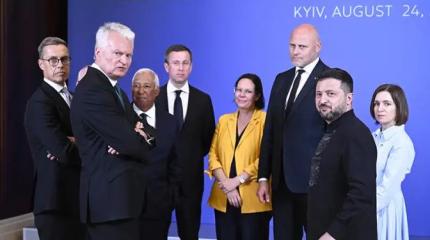 Латвии вправит мозги только возрождение СССР